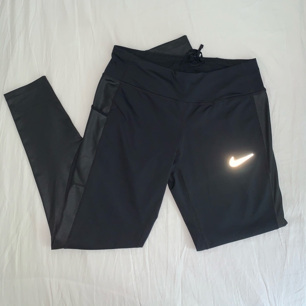 Nike Black/Metallic Black Performance Leggings